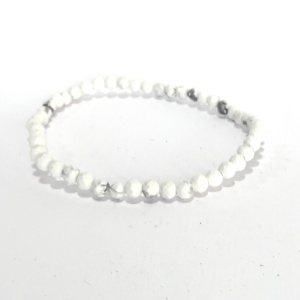 Howlita Facetada 2mm