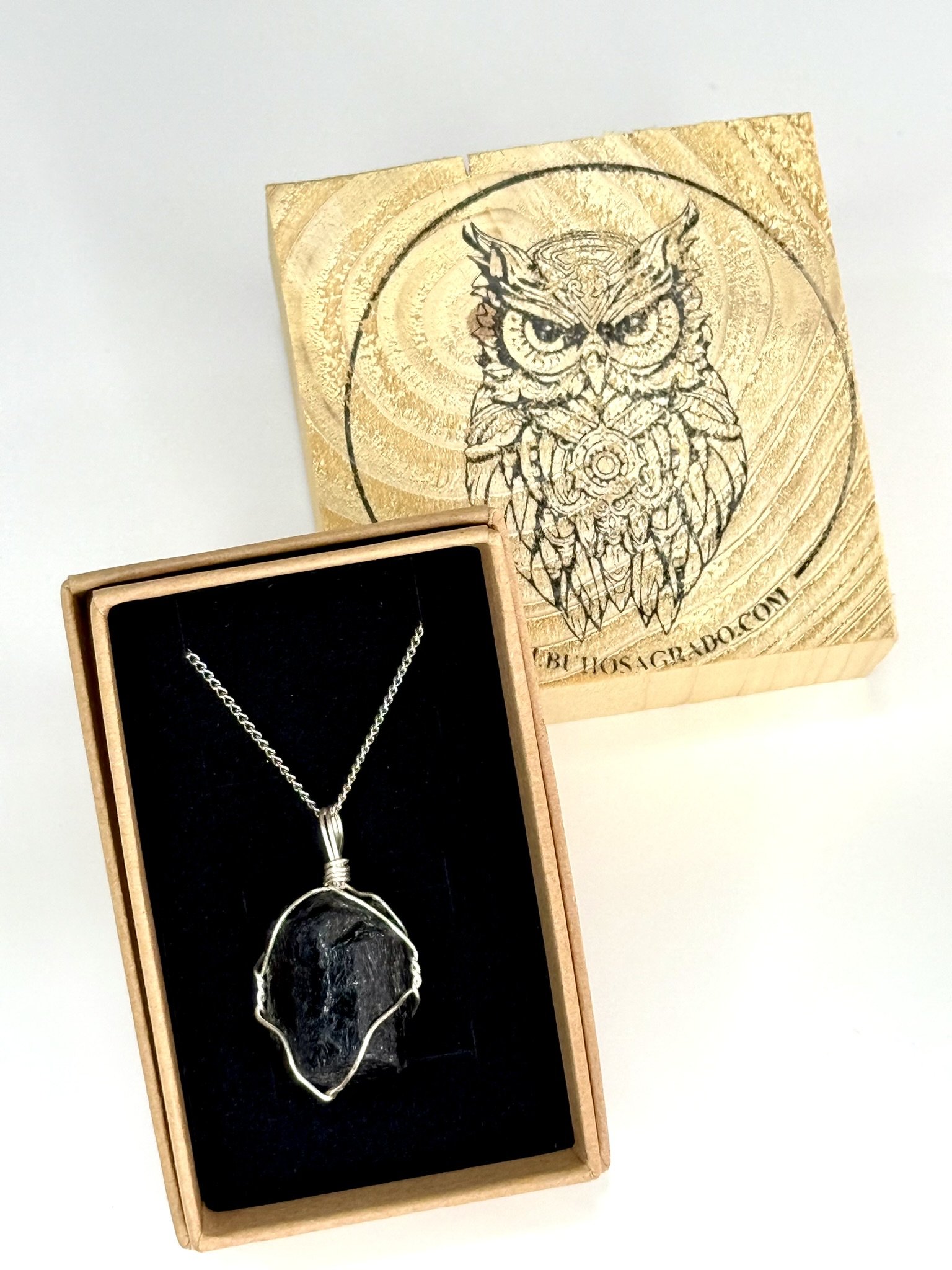 Collar de Turmalina Negra