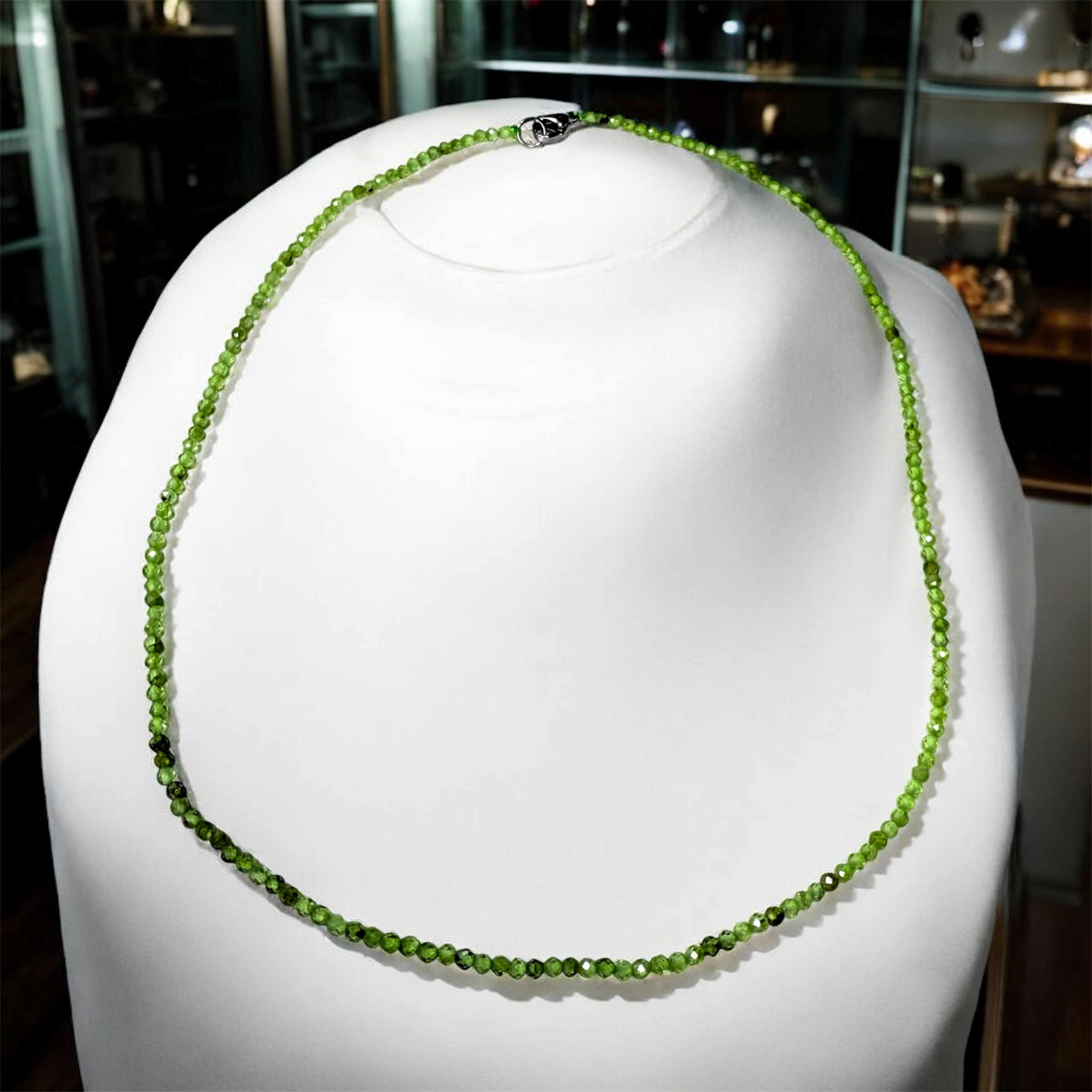 Gargantilla de Peridoto facetado