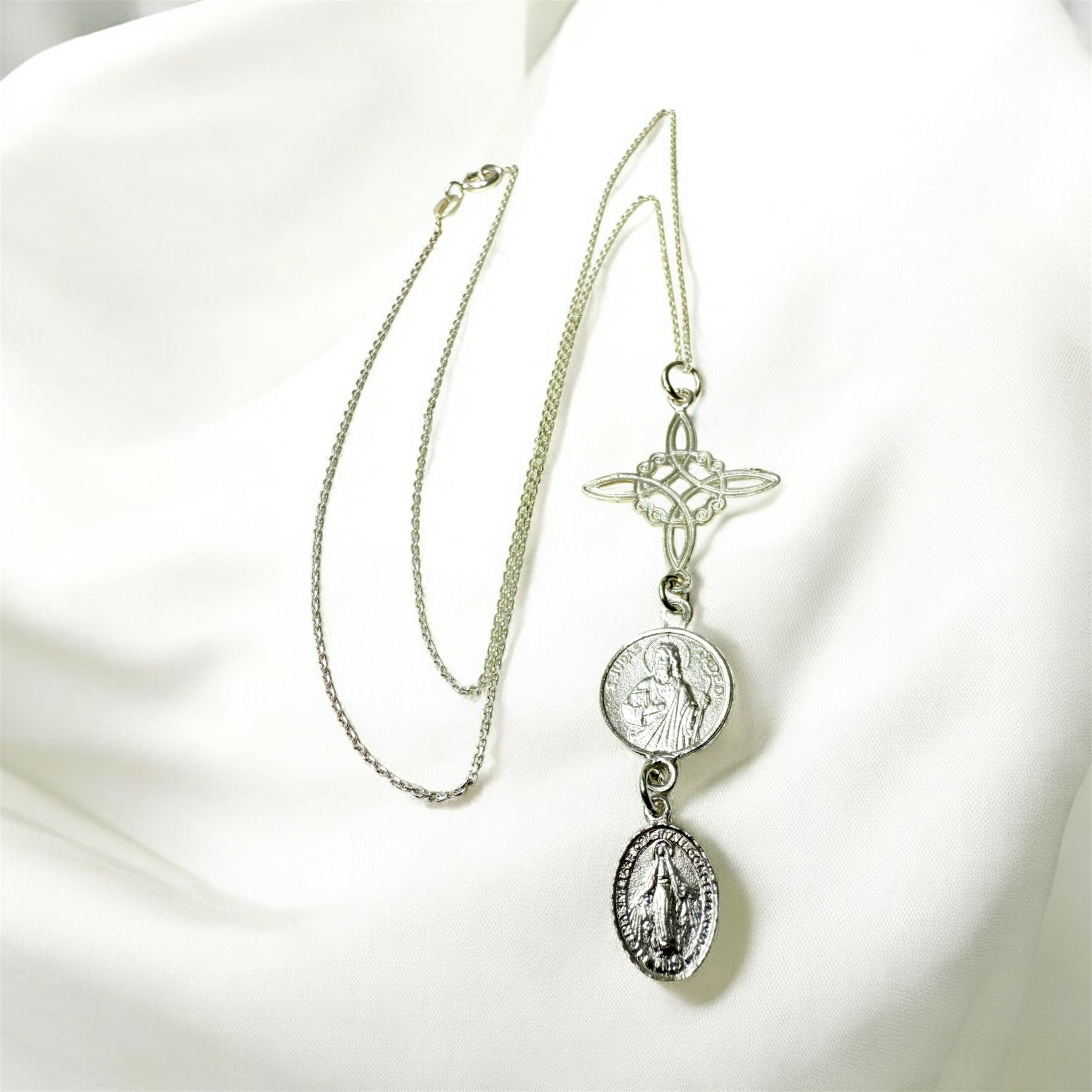 Collar Triple Protección