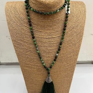 Japa Mala Zoisita con Rubí 108